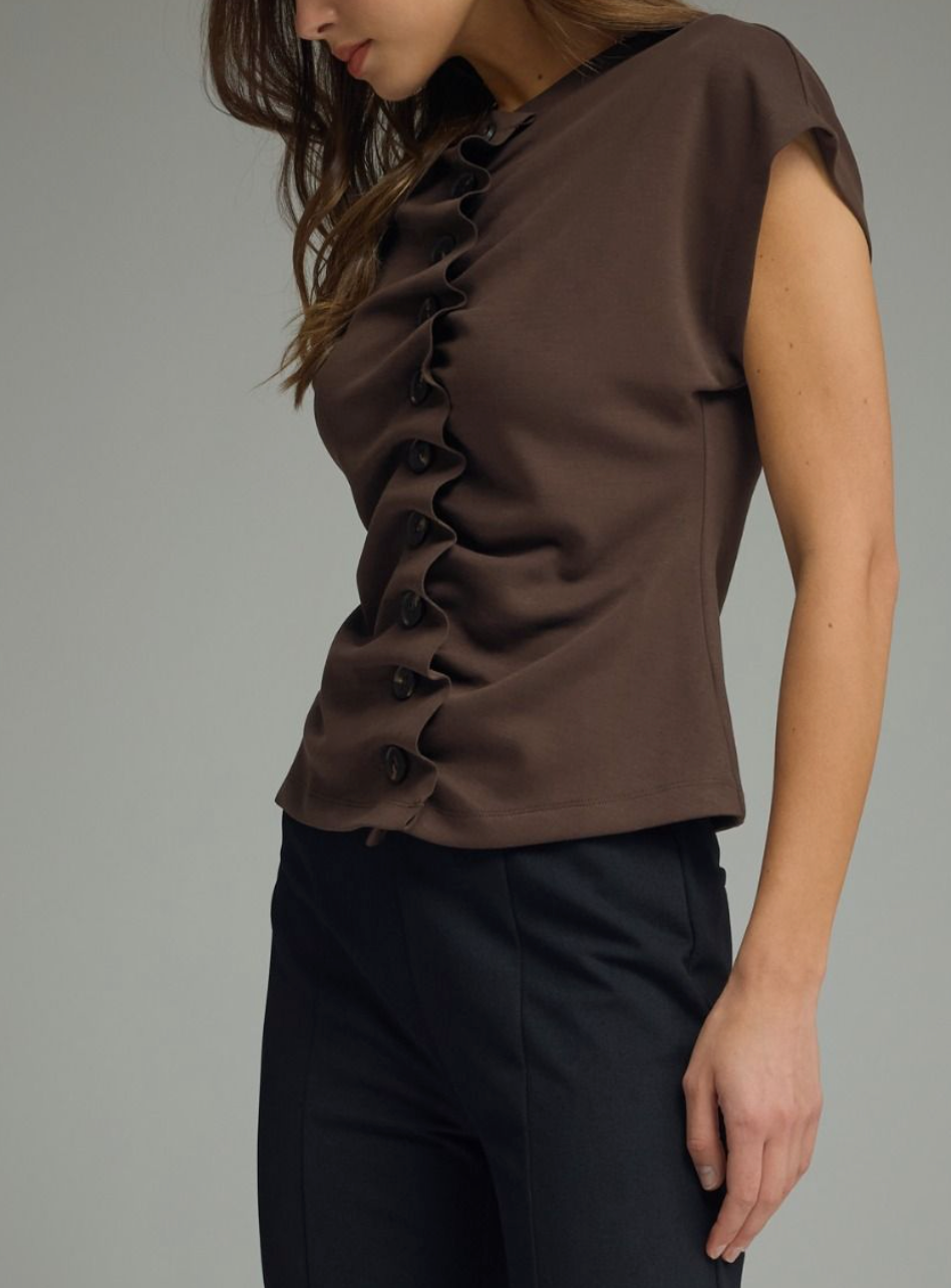 Classic Staple Top in Chocolate