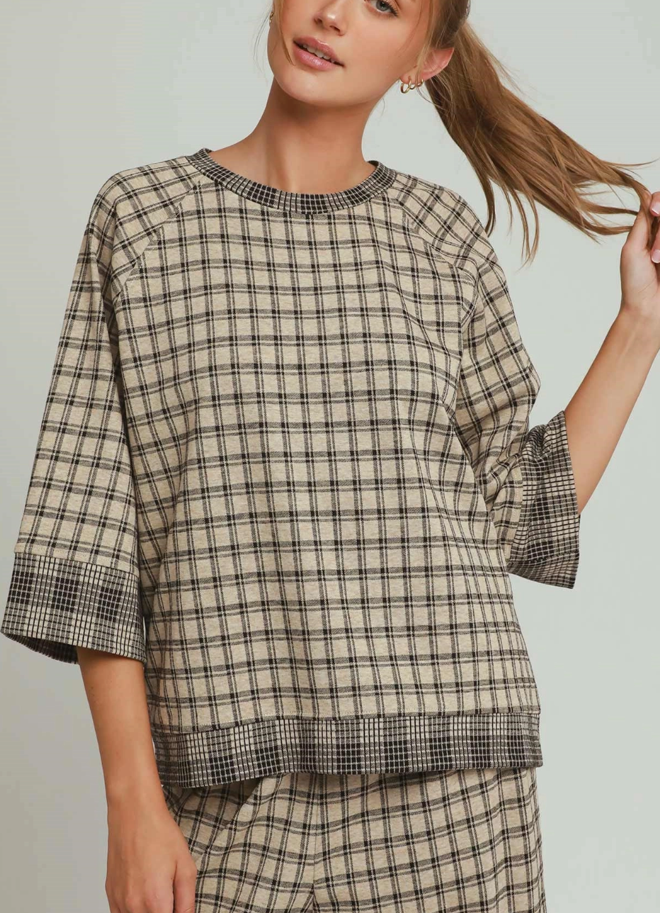 Cool Days Plaid Top in Oatmeal