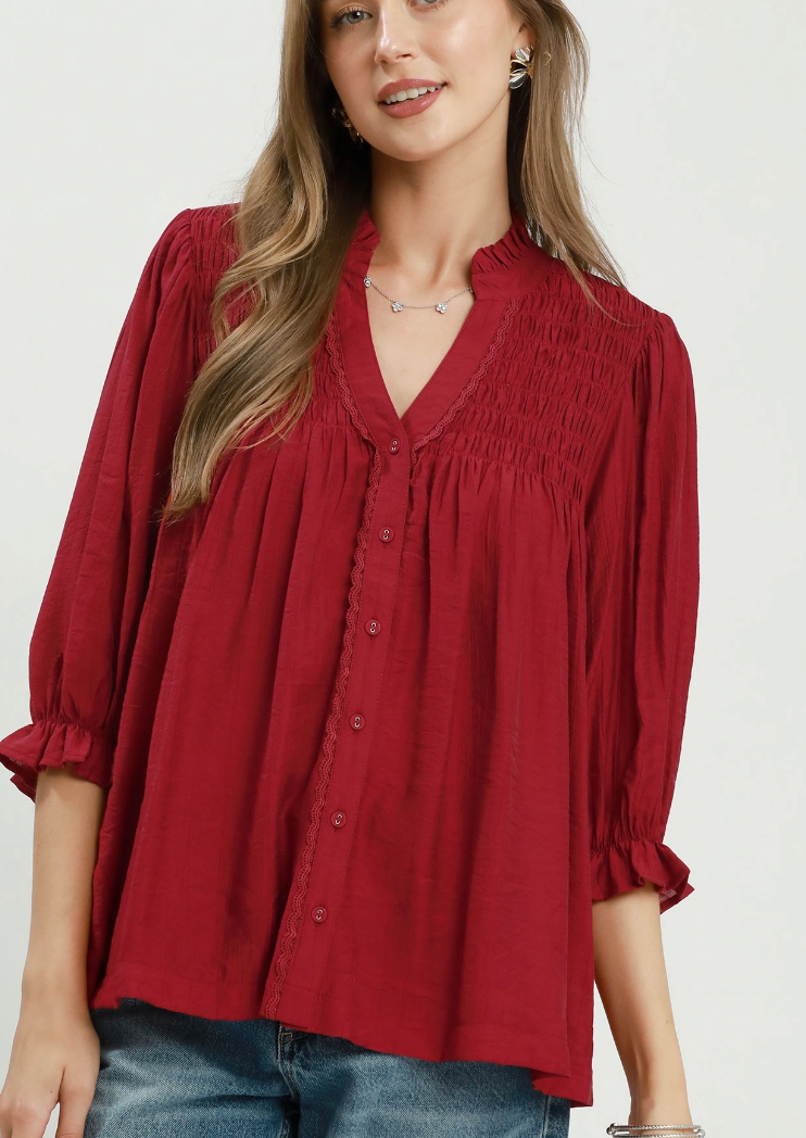 Holiday Happenings Top in Crimson