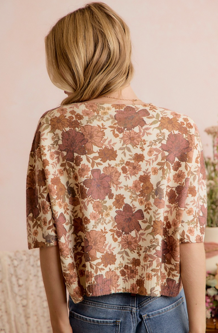Cinnamon Garden Sweater Style Top